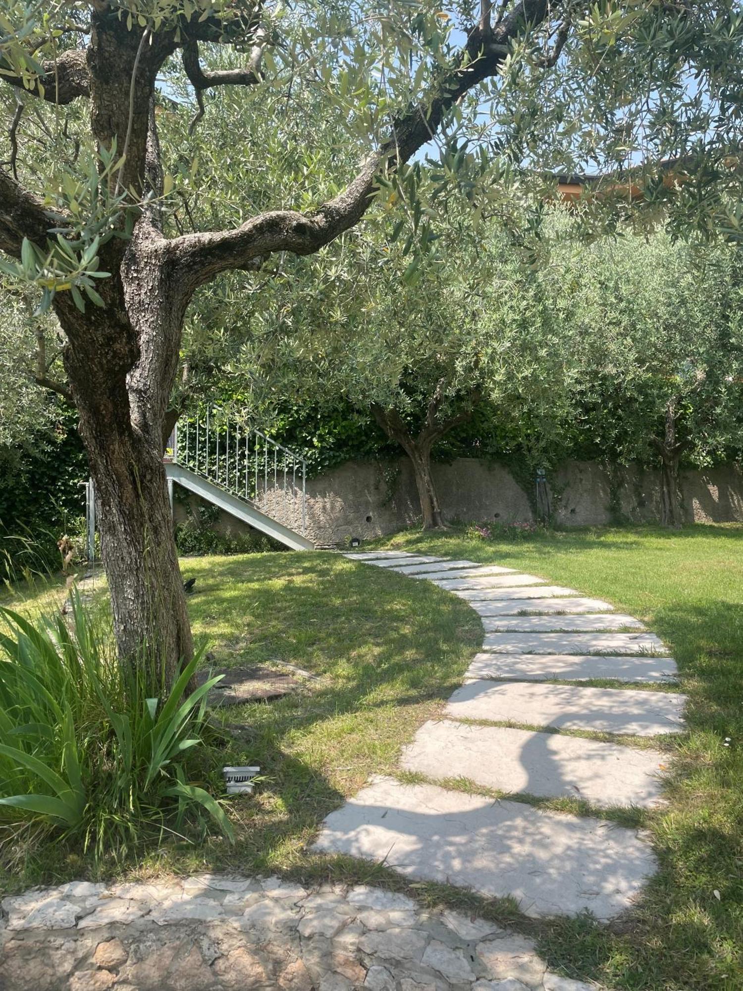 Rooms Ai Poggi Bardolino Exterior photo